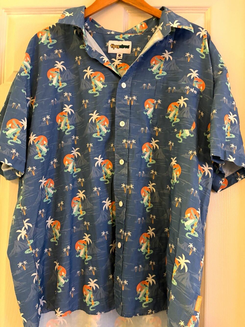 Tipsy Elves Gator Flavor Hawaiian Shirt Mens XXL 2XL Alligator Ice Cream Palm